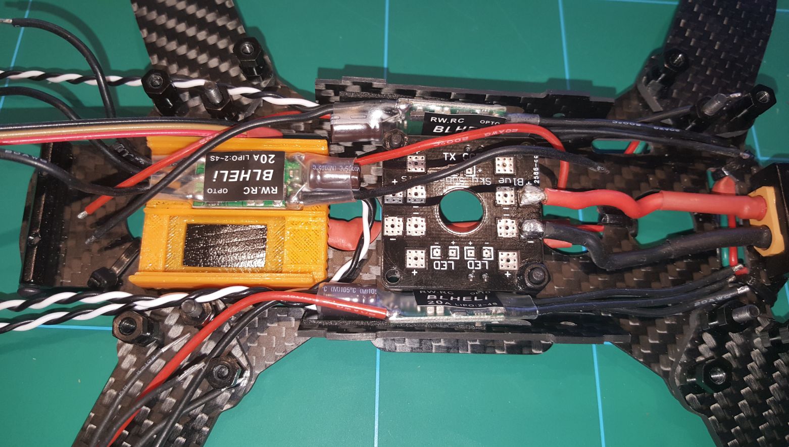 RoboCat 270mm - Assembly | RcReviews.lt