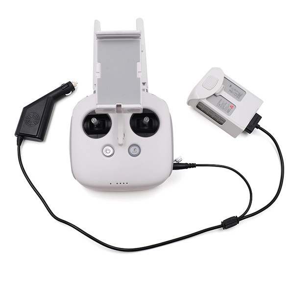DJI Phantom 4 Battery Car Charger 17.5V 4A Battery and Transmitter Outdoor Charger